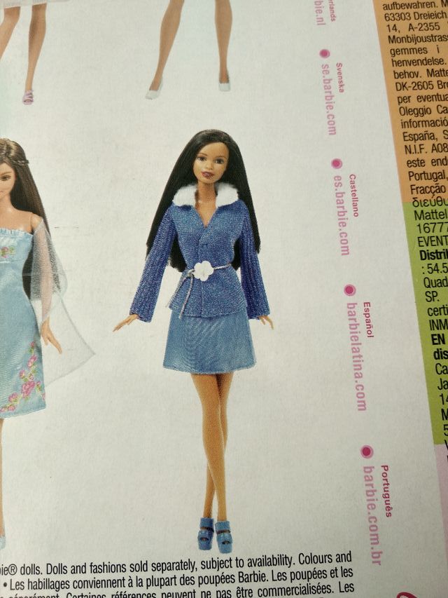 MUÑECA STEFFI LOVE CON ROPA BARBIE