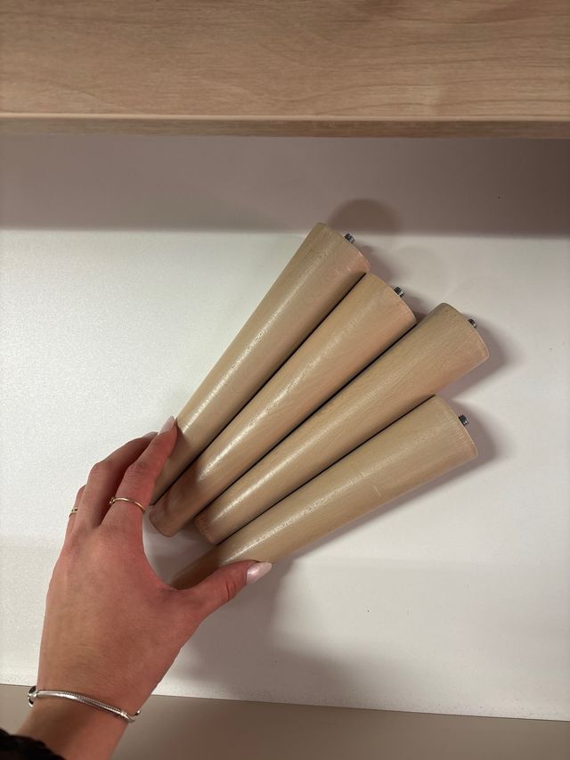 mueble de tres cajones en perfecto estado