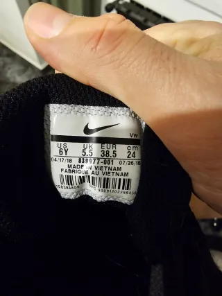 Zapatillas Nike Mid Top Talla 38.5