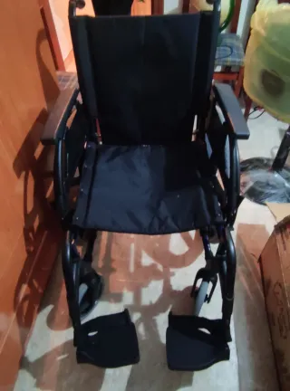 Silla de ruedas Breezy premium