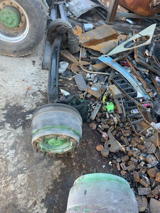 Ejes Camión Volvo Delanteros y Traseros