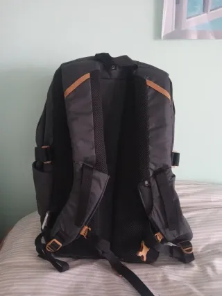 Mochila Quechua con aislante térmico