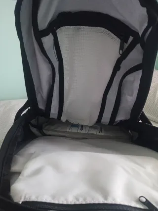 Mochila Quechua con aislante térmico