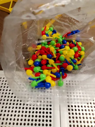 Giochi Chiodini e Lettere Magnetiche Boom Art