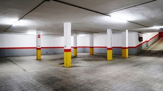 Garaje en venta en El Castell-Poble Vell en Castelldefels