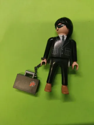 Playmobil espía