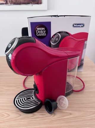 Cafetera Dolce Gusto Genio S Plus (Roja)