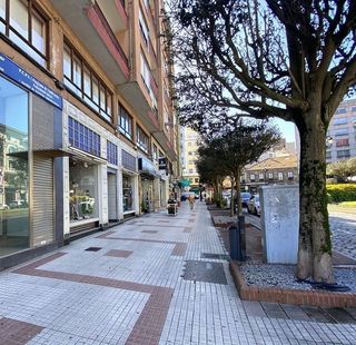Local comercial en alquiler en Centro en Torrelavega