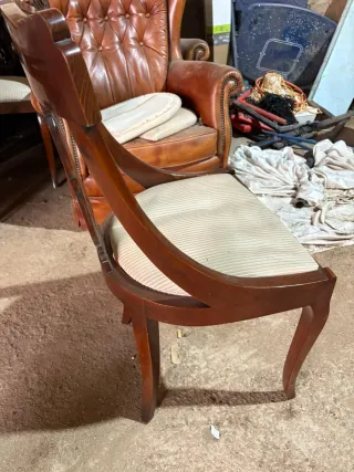 Sillas de comedor de madera