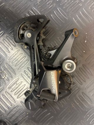 Cambio y Mando Shimano Deore 12v