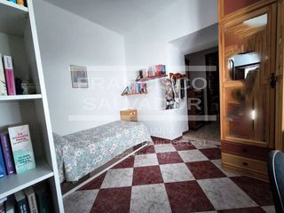 Casa adosada en venta en Lucena