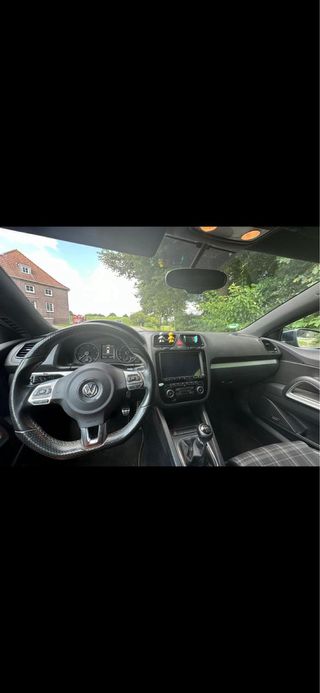 Volkswagen Scirocco 2011