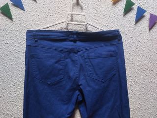 Pantalón corte recto