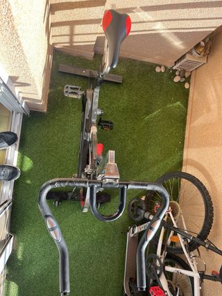 Bicicleta Spinning ECO-DE para casa.
