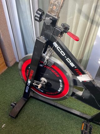 Bicicleta Spinning ECO-DE para casa.