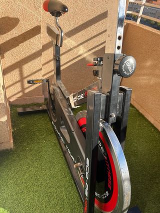 Bicicleta Spinning ECO-DE para casa.