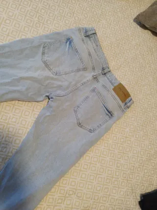Vaqueros Pull&Bear hombre azul claro