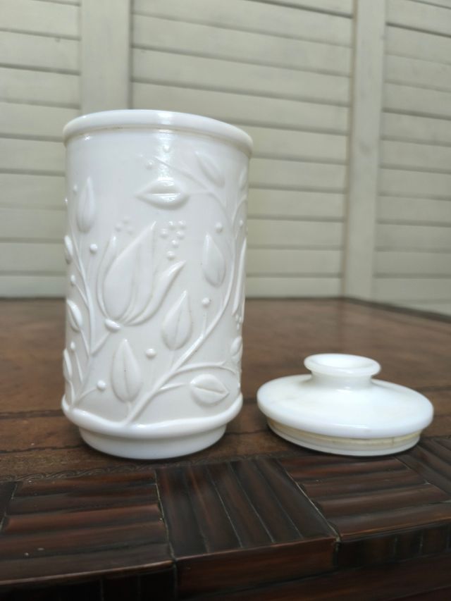 Flacone opalescente con coperchio