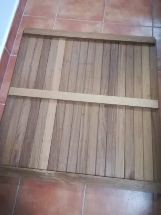Tarima de madera TEKA