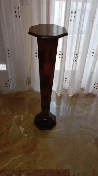 Rinconera Art Decó de Madera