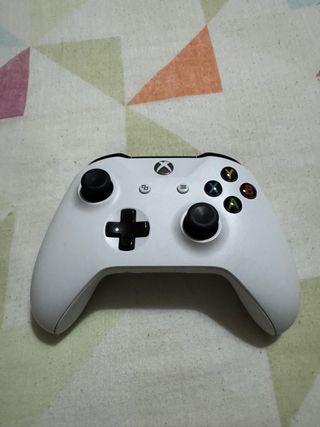 Controller Xbox One bianco come nuovo