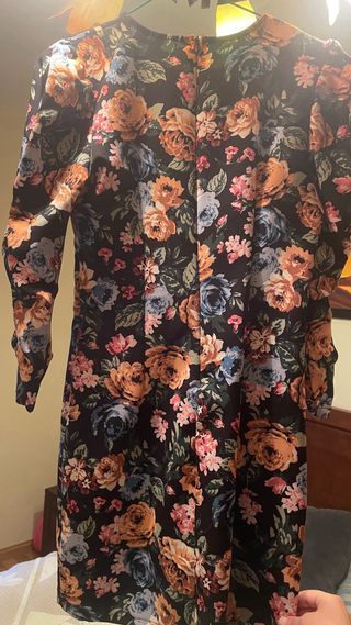 Vestido de flores con mangas gigot