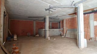 Local comercial en venta en Benetússer