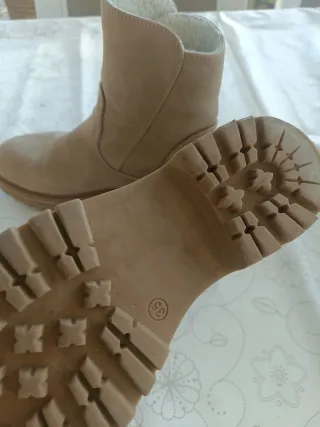 Botas niña Xti camel con cremallera