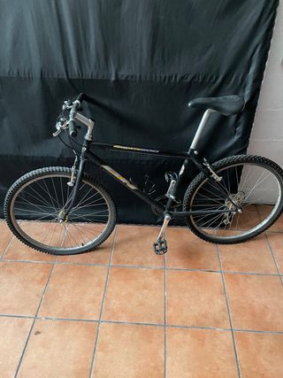 Bicicleta BH Supra 200