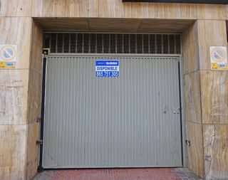 Garaje en venta en Mercado en Alicante