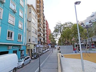 Garaje en venta en Mercado en Alicante