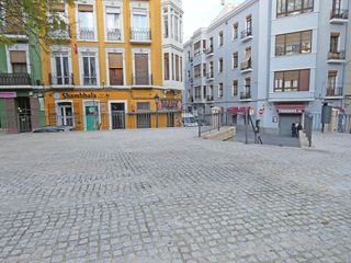 Garaje en venta en Mercado en Alicante