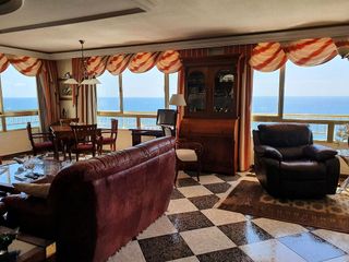 Ático en venta en Playa de Poniente en Benidorm