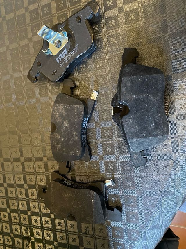 Pastillas de freno GDB 1668 juego de 4.