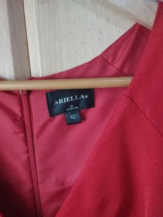 Vestido ARIELLA forrado talla 42.