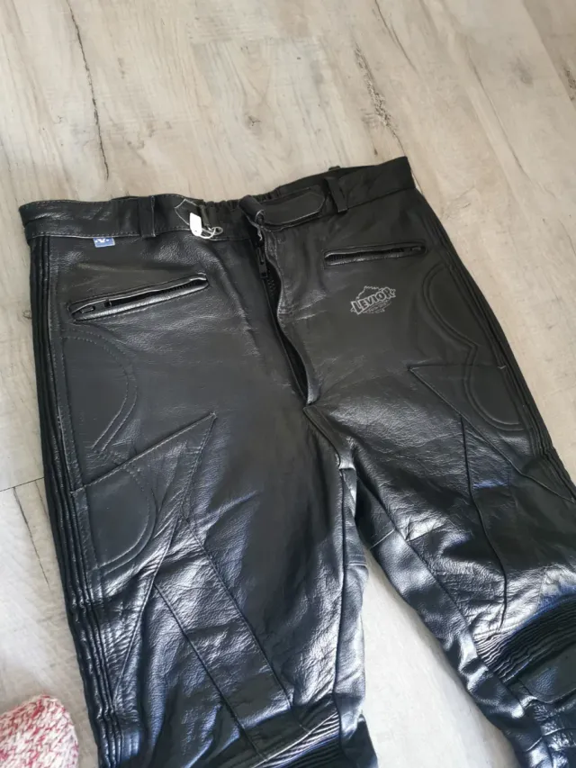 Pantalón de cuero para moto