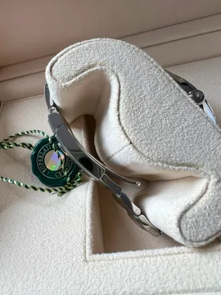 Rolex Datejust 126300 41mm 8/2024 Full Set