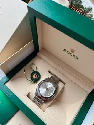 Rolex Datejust 126300 41mm 8/2024 Full Set