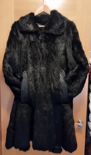 Abrigo de piel negro mujer