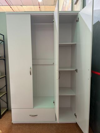 Armario 3 puertas blanco con espejo