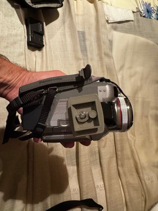 Cámara de vídeo Panasonic NV-GS320