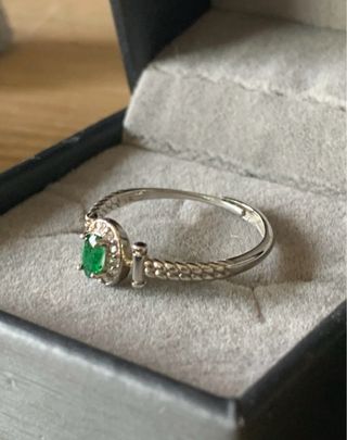 Anillo Plata con Tsavorita Natural