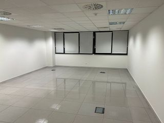 Oficina en alquiler en Orcoyen