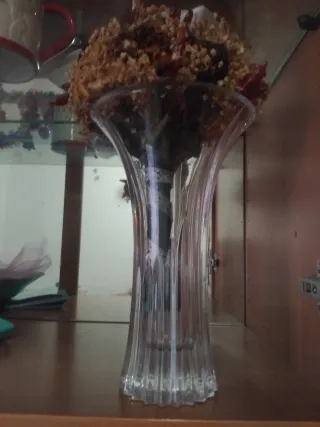 Vaso in cristallo trasparente