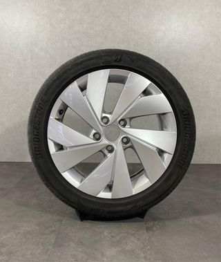 Llantas Volkswagen Golf 17" Originales