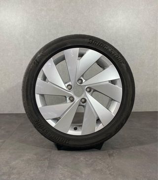 Llantas Volkswagen Golf 17" Originales