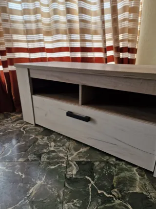 Mueble moderno madera