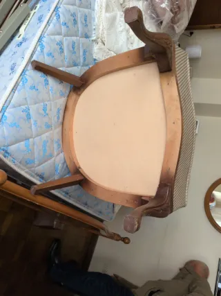 Butaca tapizada estilo clásico