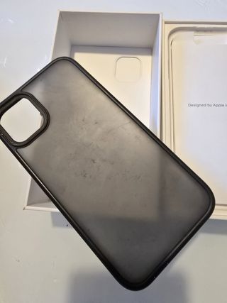 iPhone 11 Negro siempre con protección