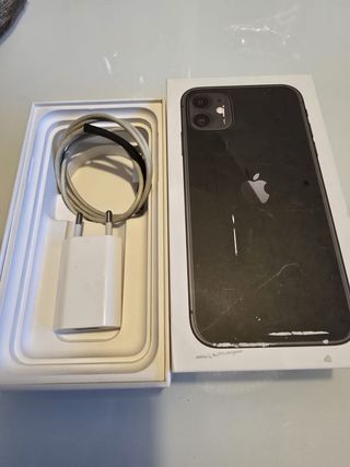 iPhone 11 Negro siempre con protección